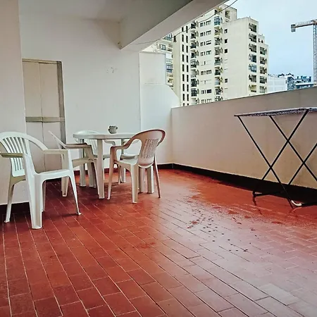 Sweet Clube Da Rocha 404 *